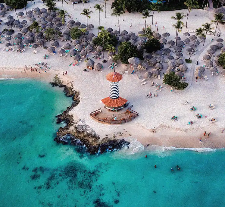 2-heart-of-pioneer-faro-bayahibe-aereo-color